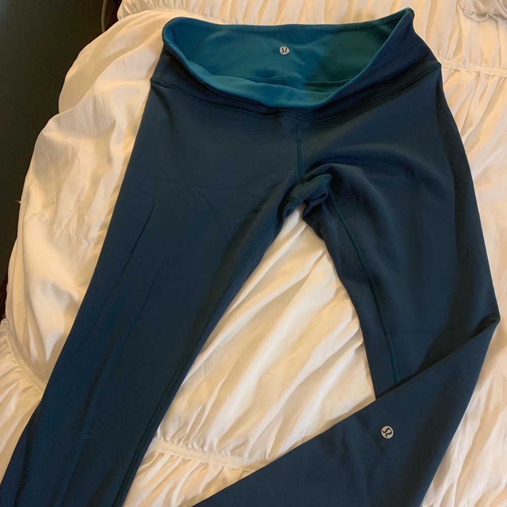 Wunder Under Reversible Lululemon Leggings